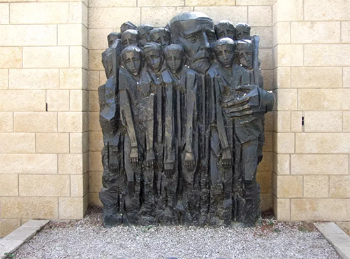 Jak Tadeusz Modelski ocalił 5000 Żydów.